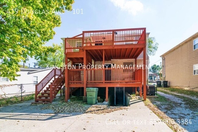 Building Photo - 419 Douglas Ave