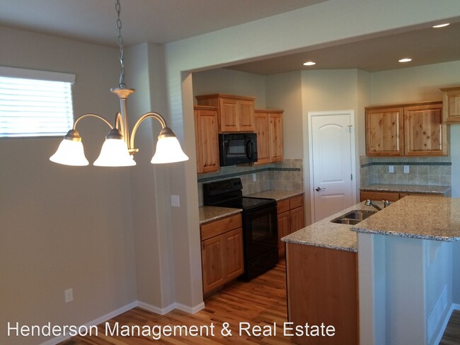 Building Photo - 3 br, 2.5 bath House - 2926 Denver Drive