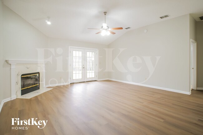 Building Photo - 561 Sparrow Branch Cir