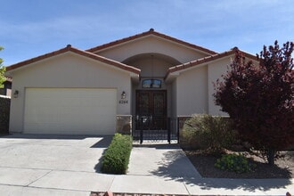 Building Photo - 6264 Wildwood Ct