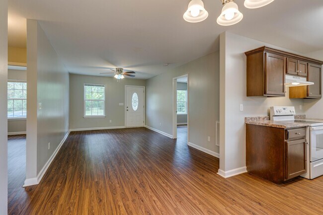 Foto del edificio - 816 19th Ave W