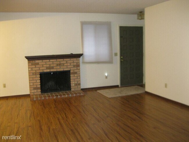 Foto del edificio - 3 br, 1.5 bath Condo - 1212 Blair 3 Unit 3