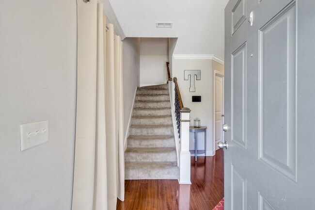 Foto del edificio - 203 Grandview Dr