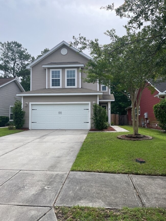 Building Photo - For Rent!! 8806 Shadowglen