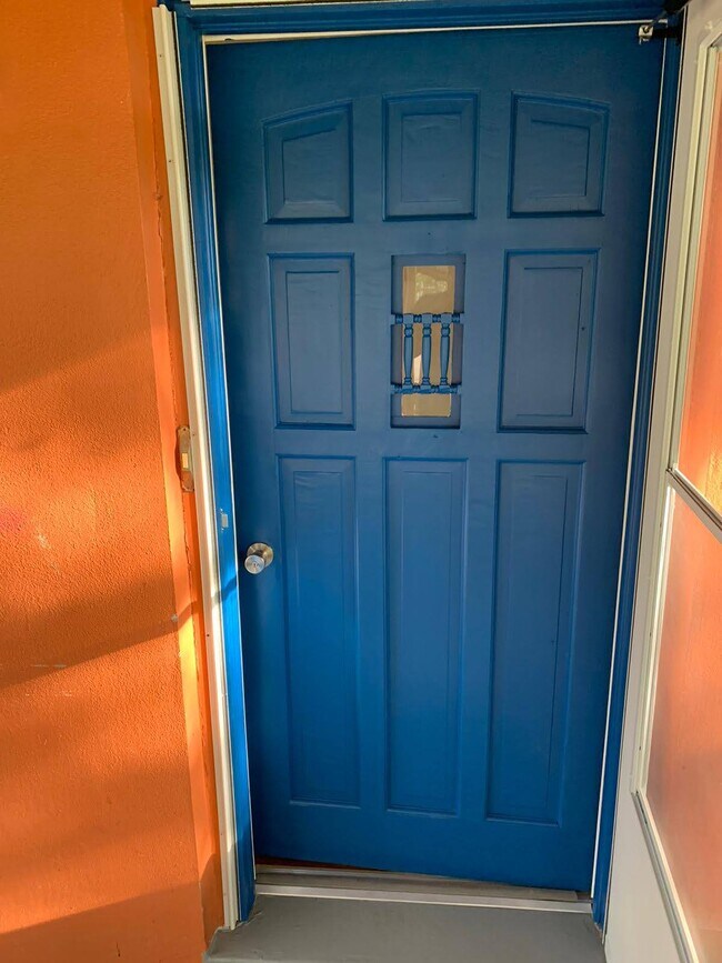 Front Door - 2634 39th Ave N