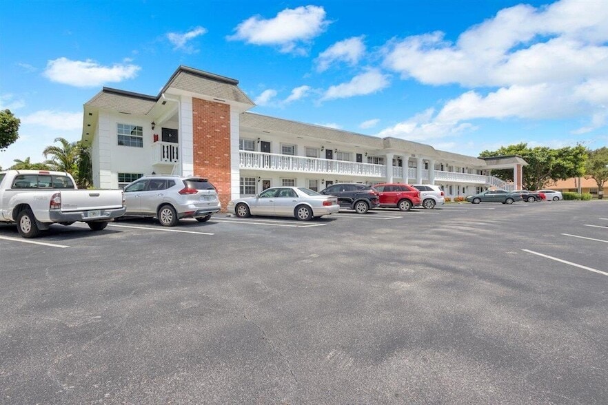 Photo - 10000 Meridian Way N Unit 0150