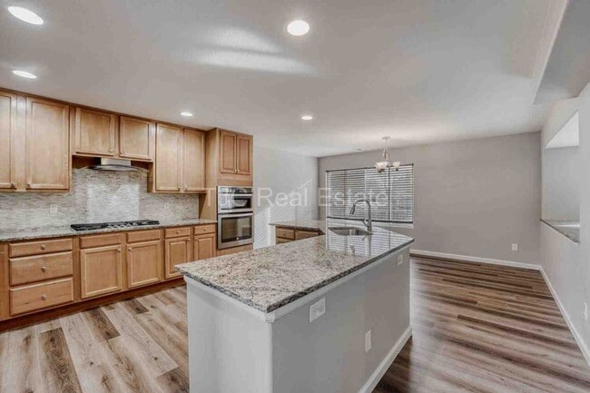 Foto del edificio - 20390 E 40th Ave