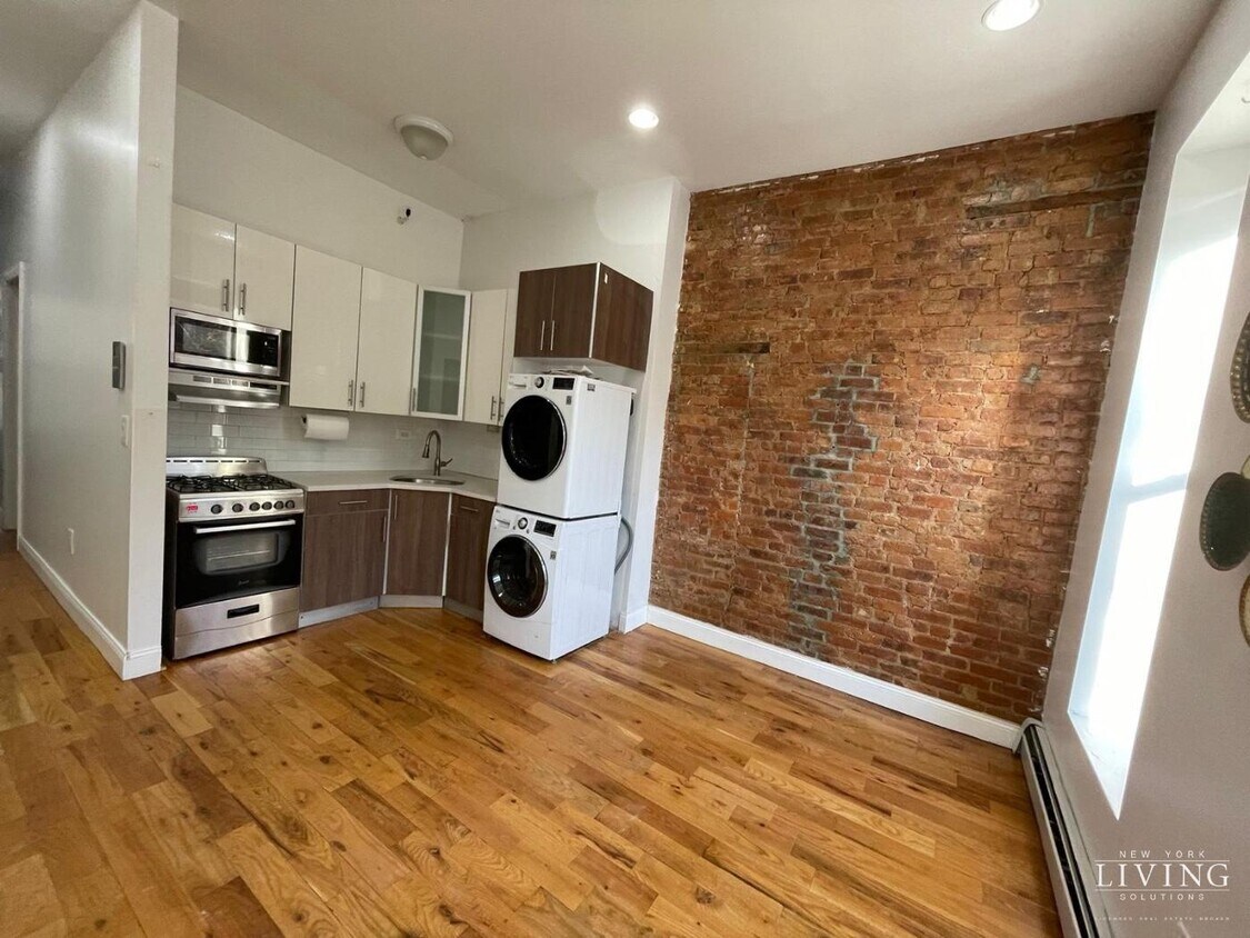 887 Lafayette Ave Unit 2L, Brooklyn, NY 11221 Apartment for Rent in