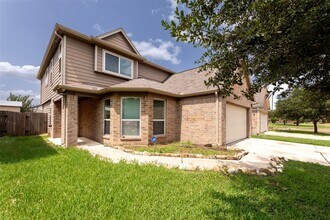 Building Photo - 20114 Windy Stone Dr