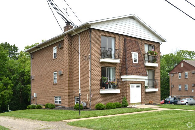 Building Photo - 204 E North St