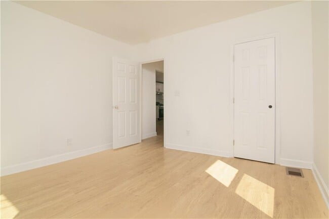 Building Photo - 1138 Moton Ave SW