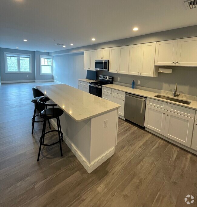 Downtown Dedham Apartments for Rent with Hardwood Floors Dedham, MA