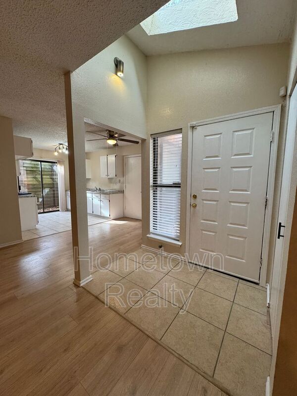 Foto del edificio - 922 NW 116th Court