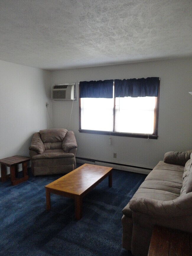 Foto del edificio - 204 E Mulberry St