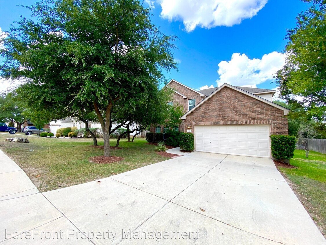 Primary Photo - 5 br, 3 bath House - 111 Sable Heights
