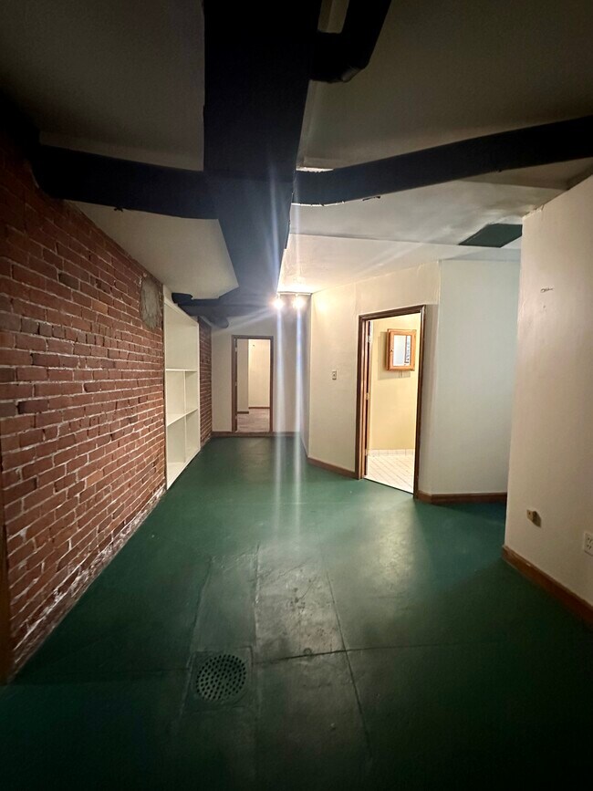 Foto del edificio - 3514 Telford St