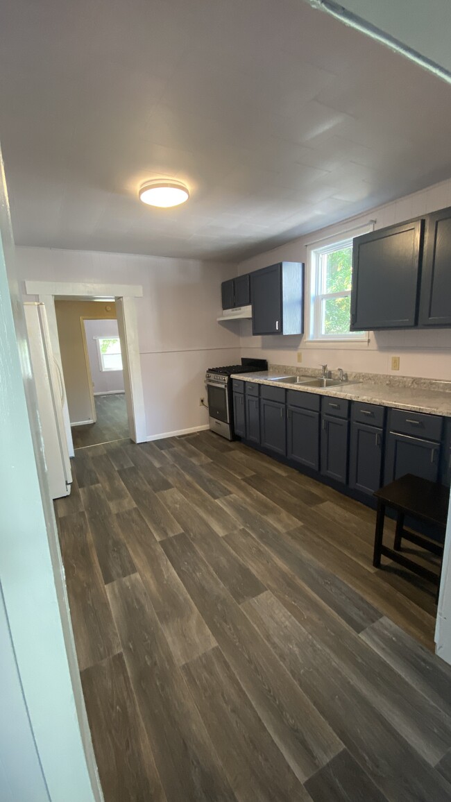 Kitchen - 1309 S 17th St