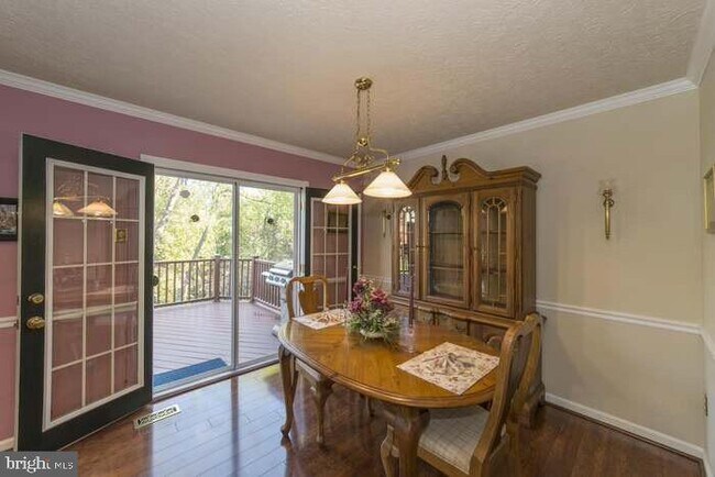 Building Photo - 611 Budleigh Cir