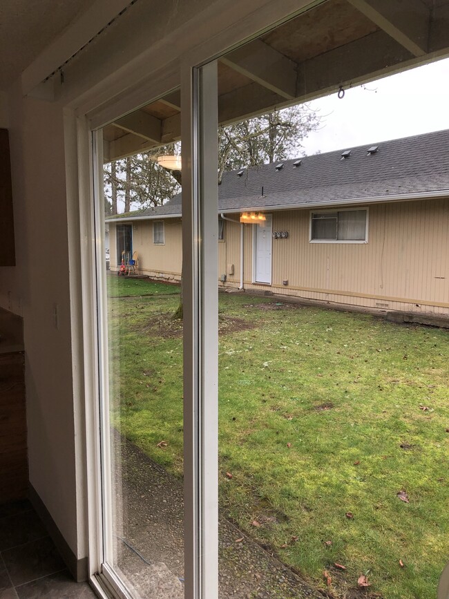 Building Photo - Legacy Creek Duplexes