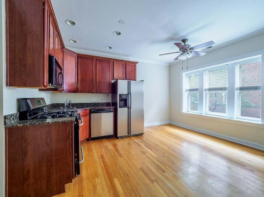 1 bedroom in CHICAGO IL 60657 - 1 bedroom in CHICAGO IL 60657