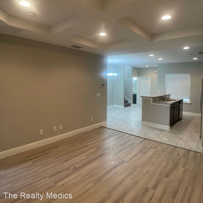 Building Photo - 3 br, 2.5 bath House - 8452 Magnificent Lane