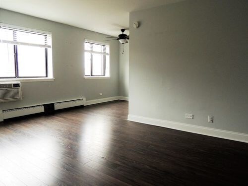 Foto del edificio - 5534 N Kenmore Ave