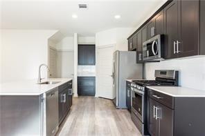 Foto del edificio - 1836 Bonham Ln