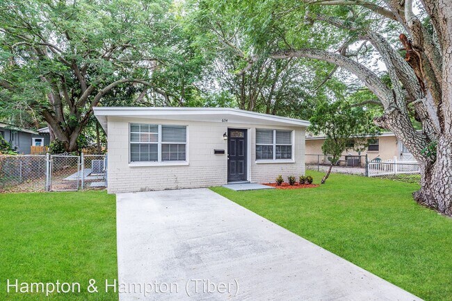Building Photo - 3 br, 1.5 bath House - 634 NEWTON AVE S