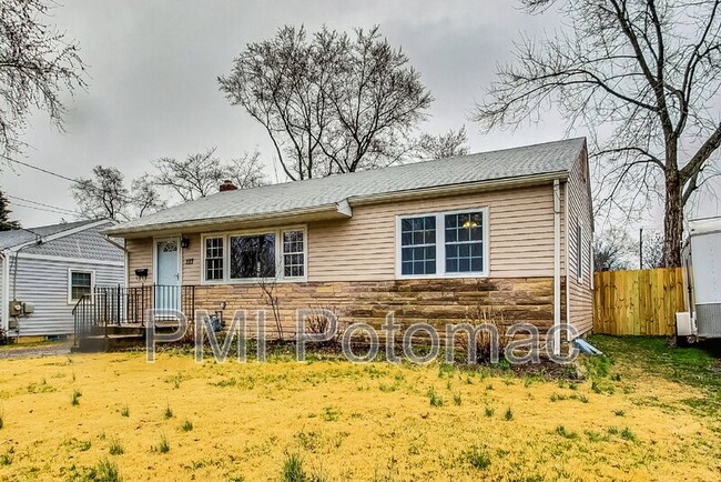 Building Photo - 1117 Grandin Ave