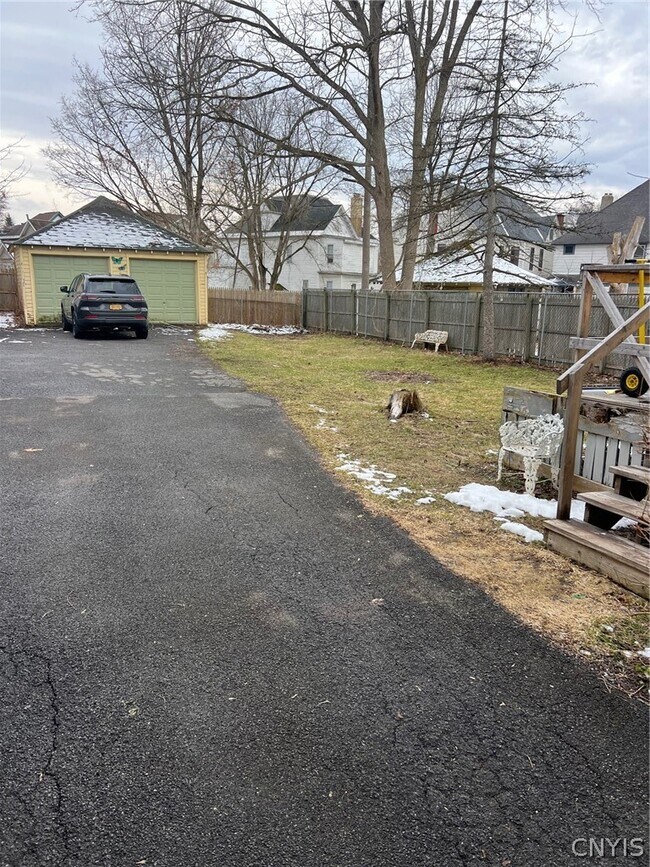 Foto del edificio - 110 Clinton Pl