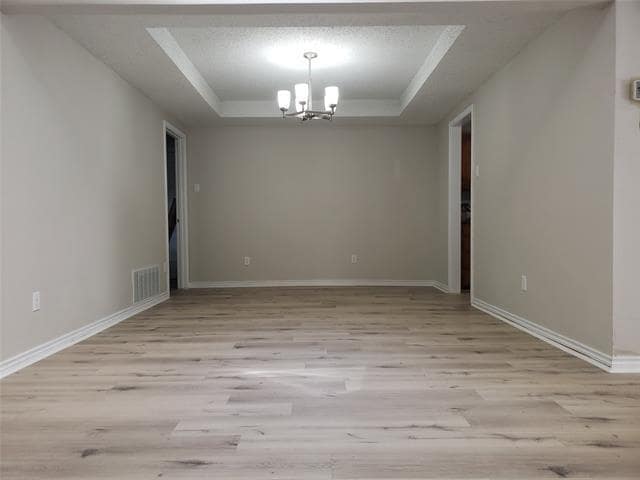 Building Photo - 2697 Poplar Dr