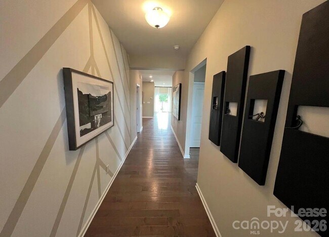 Foto del edificio - 4609 Stallings Brook Dr