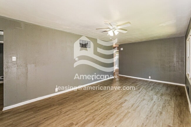 Foto del edificio - 7501 E 108th St