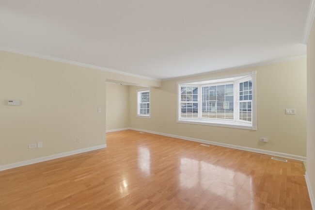 Building Photo - 460 N Lake Shore Dr