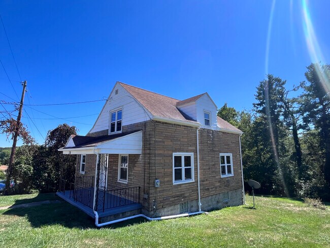 Side of home - 230 Gardner Ave