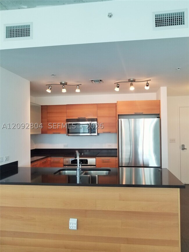 Foto del edificio - 3301 NE 1st Ave