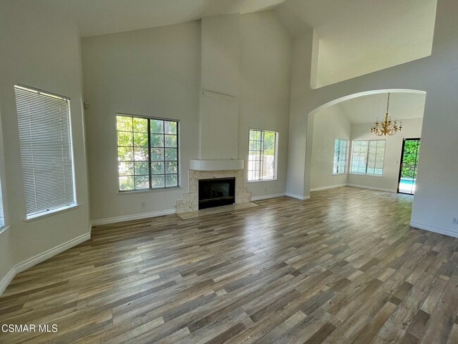 Building Photo - 5580 Eagle Point Cir