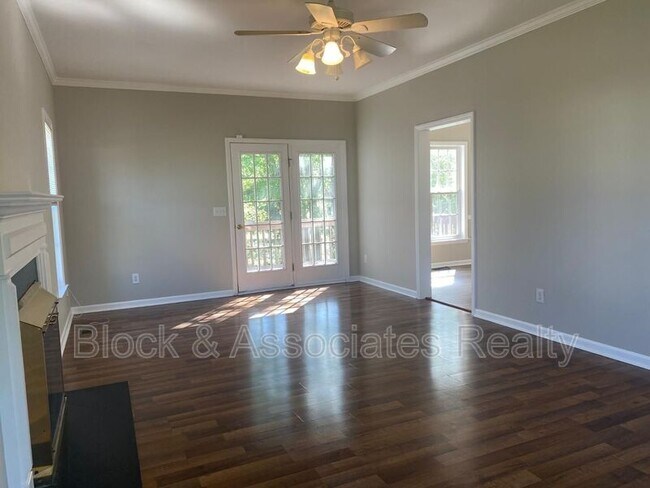 Building Photo - 5716 Brookshadow Dr