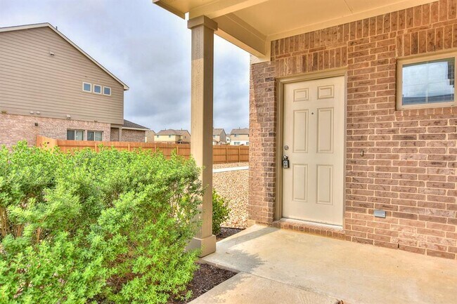 Foto del edificio - 420 White Steppe Way