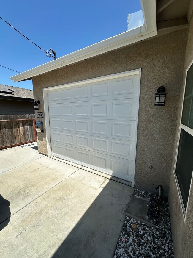 Foto del edificio - 3 bedroom 2 bath home for rent