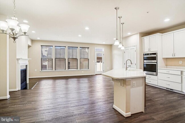 Foto del edificio - 3038 Jacobs Garden Ln