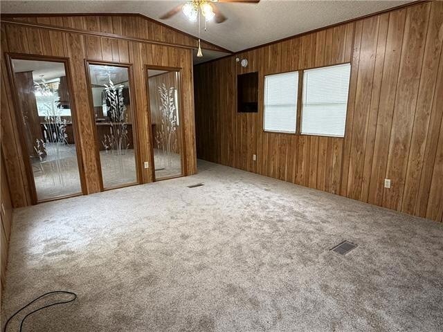 Foto del edificio - 64096 Mangano Rd
