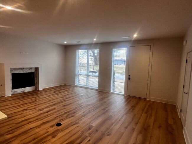 Foto del edificio - 712 N Magnolia St