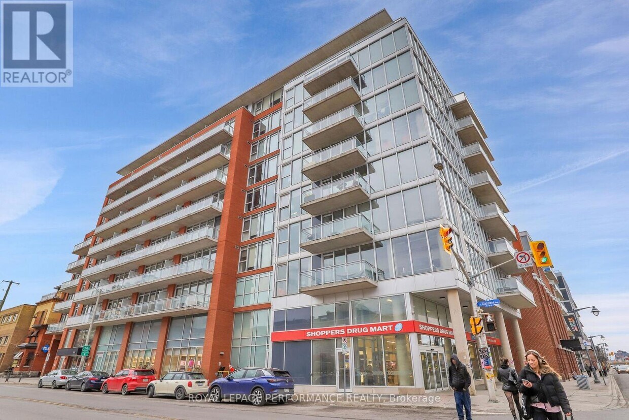 Photo principale - 815-354 GLADSTONE Ave