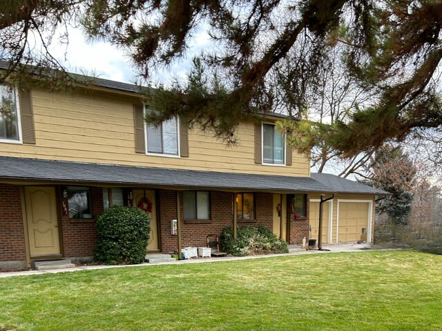 Foto principal - 7083 W Amity Rd