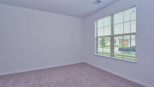 Building Photo - 5727 Aurora Grns Ln