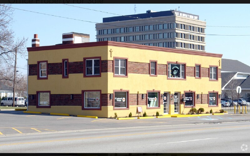Primary Photo - 2526 E 38th St