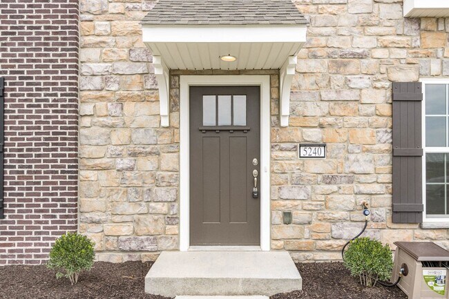Building Photo - 5240 Laurel Valley Ln