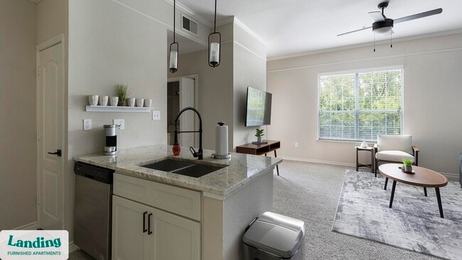 Building Photo - 6101 N Riverside Dr