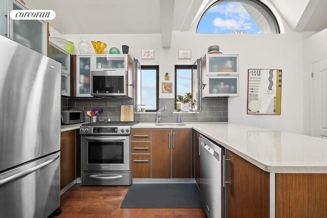 Foto del edificio - 138 Seeley St